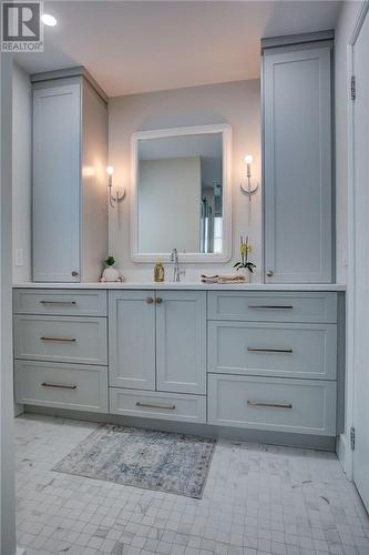 275 Wembley Drive, Sudbury, ON - Indoor Photo Showing Bathroom