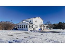 7 Grafton Shore RD  Grafton, NB E7N 1A1