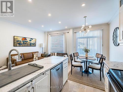 3390 Fountain Park Avenue, Mississauga, ON - Indoor