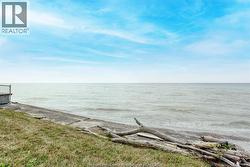127 LAKEWOOD DRIVE  Amherstburg, ON N9V 2Y8