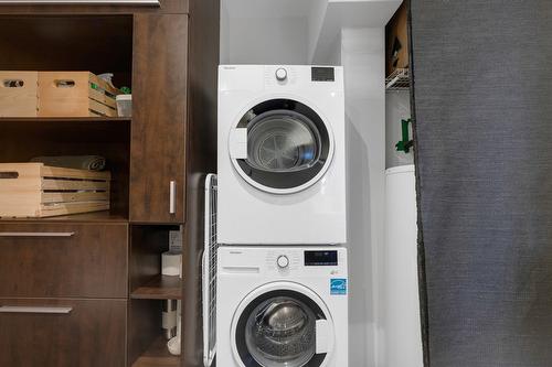 Laundry room - 2190 Rue Harmony, Montréal (Ville-Marie), QC - Indoor Photo Showing Laundry Room