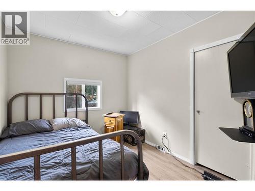 500 Polson Avenue, Enderby, BC - Indoor Photo Showing Bedroom