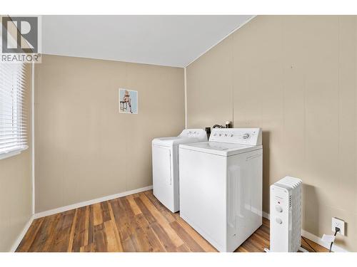 500 Polson Avenue, Enderby, BC - Indoor Photo Showing Laundry Room