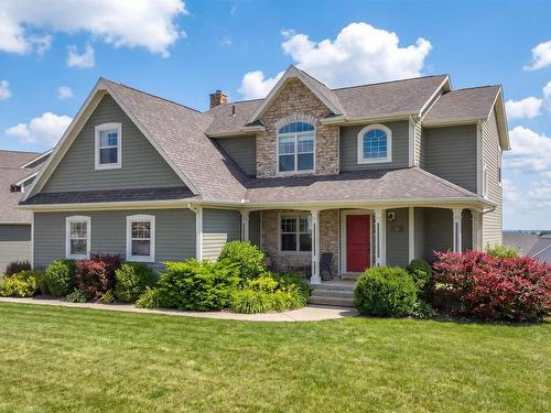 30 Saints Crescent  Stratford, PE C1B 0G7