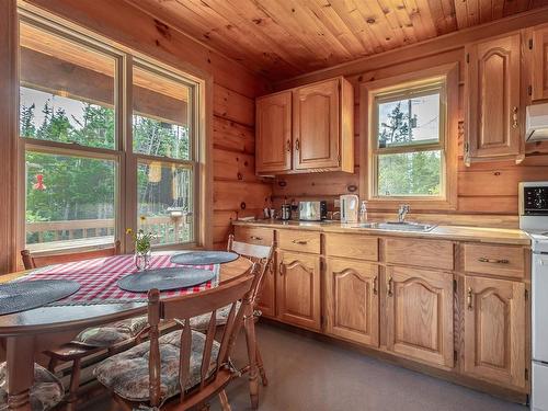 8132 Gabarus Highway, Gabarus, NS 