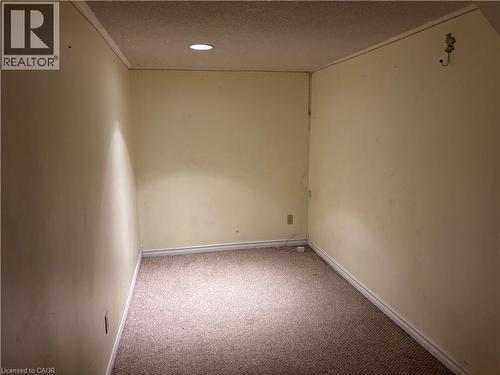 76 Ramblewood Way, Kitchener, ON - Indoor Photo Showing Other Room