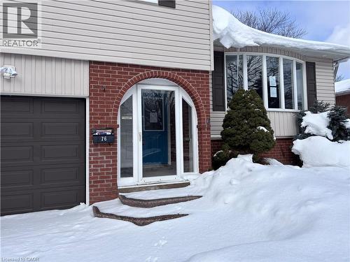 76 Ramblewood Way, Kitchener, ON - Outdoor