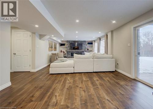 928 Evens Pond Court, Kitchener, ON - Indoor