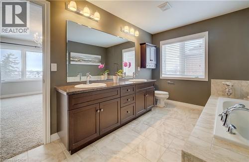 928 Evens Pond Court, Kitchener, ON - Indoor Photo Showing Bathroom