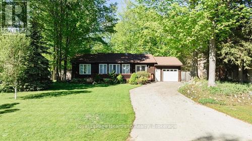 216 SHADYWOOD CRESCENT  Huron-Kinloss, ON N2Z 2X3
