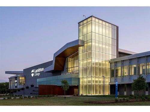 59-215 Trudeau Drive, Sarnia, ON 