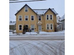 16-18 spring park Road  Charlottetown, PE C1A 3X6