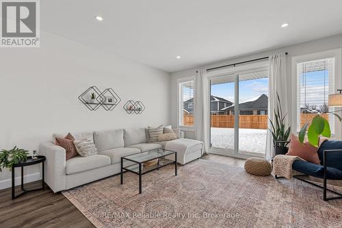 134 Severn Drive, Goderich (Goderich (Town)), ON - Indoor Photo Showing Living Room