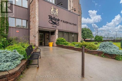 507 - 17 Eldon Hall Place, Kingston (Central City West), ON - Outdoor