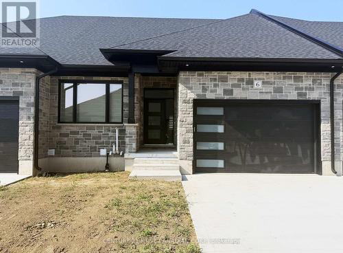 6 - 32 POSTMA STREET  North Middlesex (Ailsa Craig), ON N0M 1A0