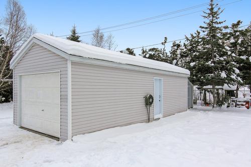 Garage - 518 Rue Rabelais, Saguenay (Chicoutimi), QC - Outdoor With Exterior
