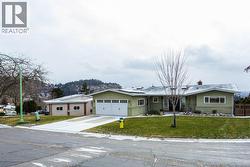 1769 Broadview Avenue  Kelowna, BC V1Y 4G3