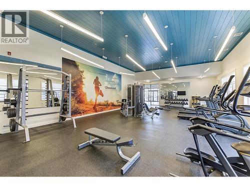 1111 Frost Road Unit# 407, Kelowna, BC - Indoor Photo Showing Gym Room