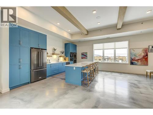 1111 Frost Road Unit# 407, Kelowna, BC - Indoor Photo Showing Kitchen