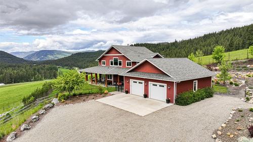 705 Creighton Valley Road, Lumby, BC - Outdoor