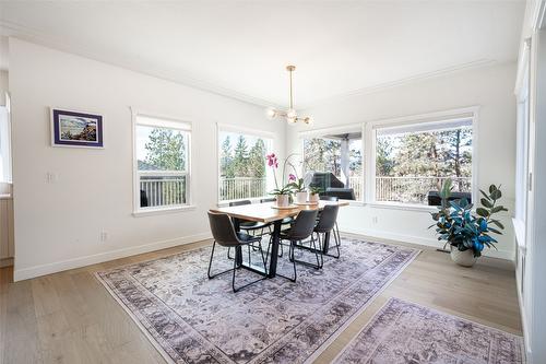 2102 Lillooet Court, Kelowna, BC - Indoor