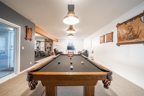 2102 Lillooet Court, Kelowna, BC - Indoor Photo Showing Other Room