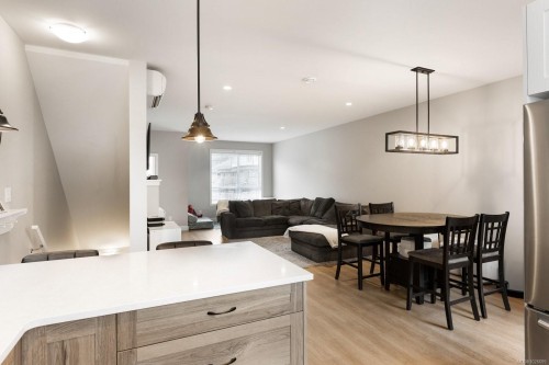 504-3351 Luxton Rd, Langford, BC 