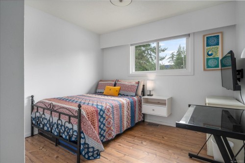 4503 Chestnut Rd, Cowichan Bay, BC 