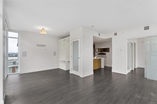 809-83 Saghalie Rd, Victoria, BC - Indoor Photo Showing Other Room