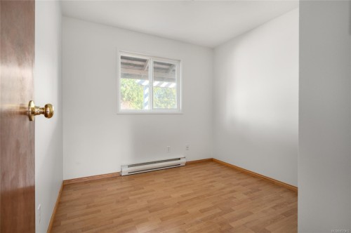 635 Doehle Ave, Parksville, BC 