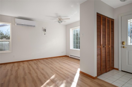 635 Doehle Ave, Parksville, BC 