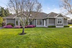 991 Cantebury Pl  Qualicum Beach, BC V9K 0A1