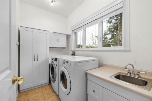 10077 Island View Close, Chemainus, BC 