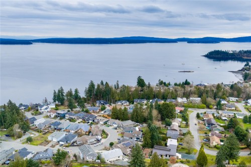 10077 Island View Close, Chemainus, BC 
