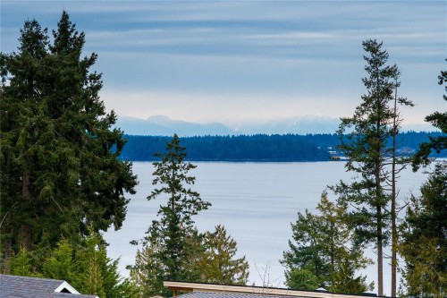 10077 Island View Close, Chemainus, BC 