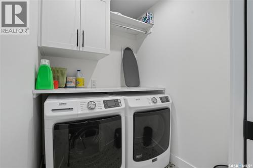 1172A Spadina Crescent E, Saskatoon, SK - Indoor Photo Showing Laundry Room