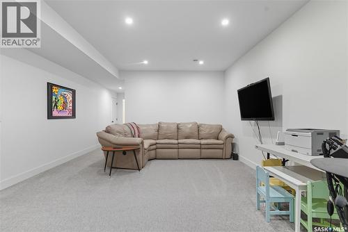 1172A Spadina Crescent E, Saskatoon, SK - Indoor