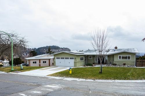 1769 Broadview Avenue, Kelowna, BC - Outdoor With Facade