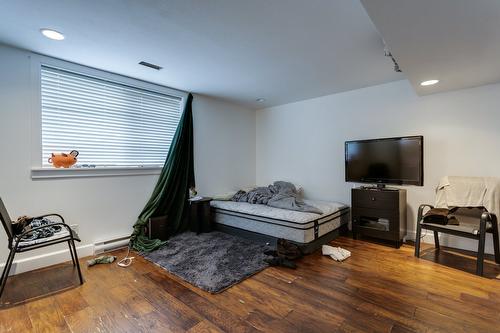 1769 Broadview Avenue, Kelowna, BC - Indoor