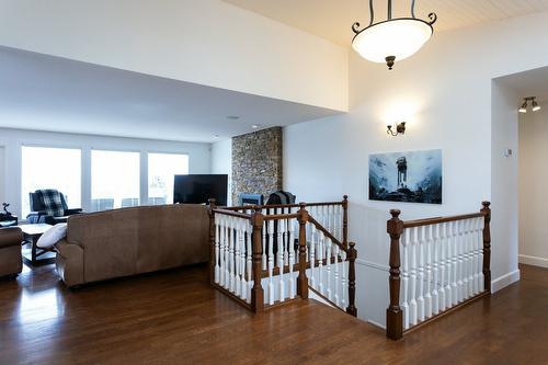1769 Broadview Avenue, Kelowna, BC - Indoor