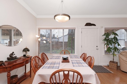 3311 Eighth St, Cumberland, BC 