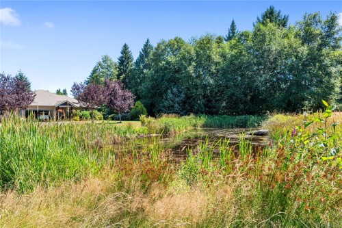 8-5300 Gainsberg Rd, Bowser, BC 