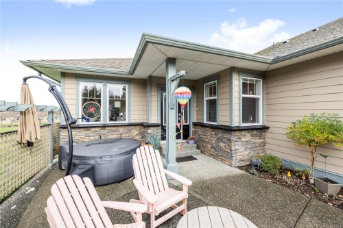 8-5300 Gainsberg Rd, Bowser, BC 