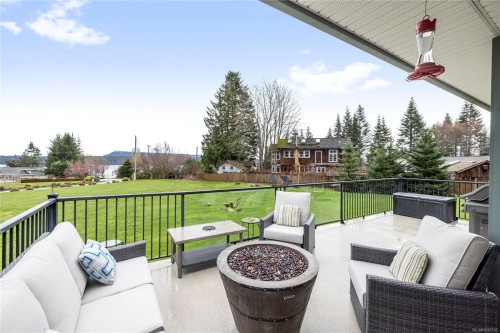 8-5300 Gainsberg Rd, Bowser, BC 