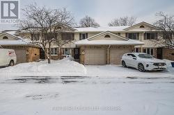 21 - 375 KINGSCOURT DRIVE  Waterloo, ON N2K 3N7