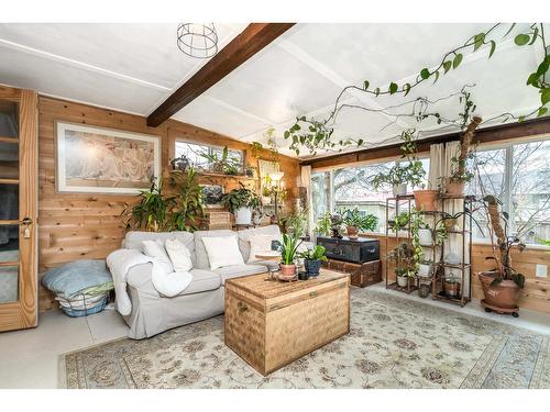 9727 Hazel Street|Chilliwack Proper East, Chilliwack, BC - Indoor