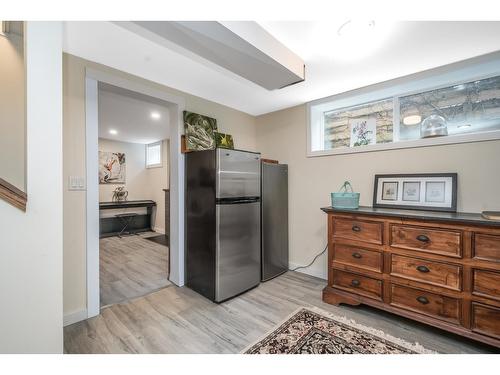 9727 Hazel Street|Chilliwack Proper East, Chilliwack, BC - Indoor