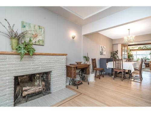 9727 Hazel Street|Chilliwack Proper East, Chilliwack, BC - Indoor With Fireplace