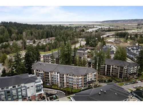 511 3535 146A STREET  Surrey, BC V4P 0H2