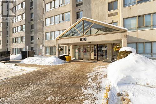 510 - 570 Proudfoot Lane, London North (North N), ON - Outdoor With Facade